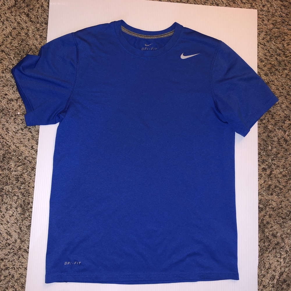 Blue nike men’s shirt